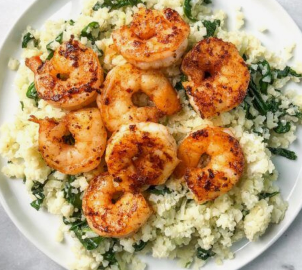 Spicy Shrimp Over Spinach and Cauliflower Rice